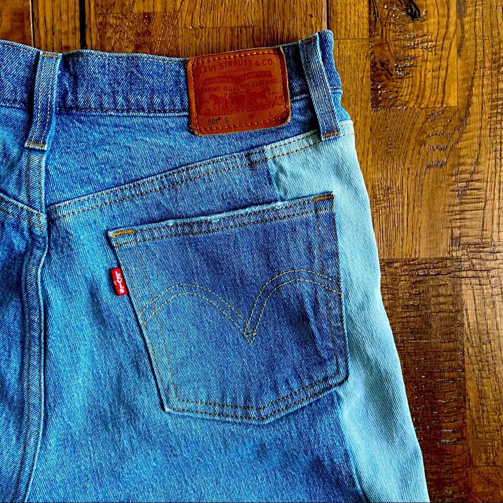 Levi 501 multi color